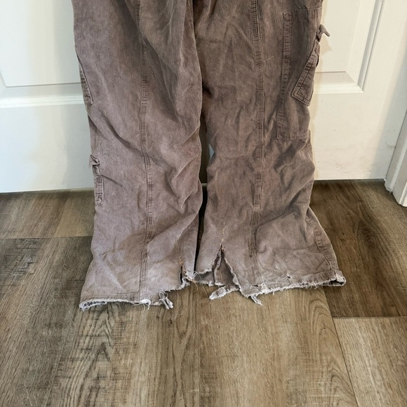 BDG Y2K Cargo Corduroy Brown Size S - Picture 5 of 7